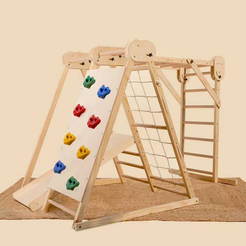 Playfull foldable wooden indoor jungle gym with slide and climbing activities